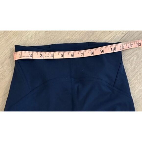 Lululemon Instill High-Rise Tight 25" in Night Sea Size 4 - Picture 9 of 10